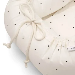 Liewood Gro Babylift / Baby Nest Classic dot creme de la creme New