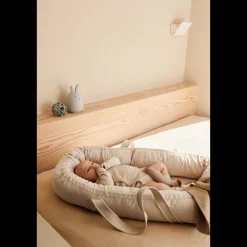 Liewood Gro Babylift / Baby Nest Classic dot creme de la creme New